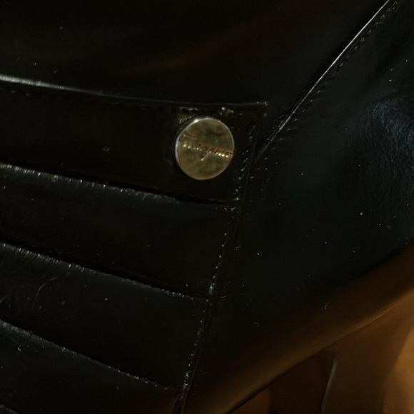 Sold - Picture 3 of 14